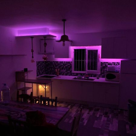 Casa Rural Malaga Monkey Love Con Jacuzzi Iznate エクステリア 写真